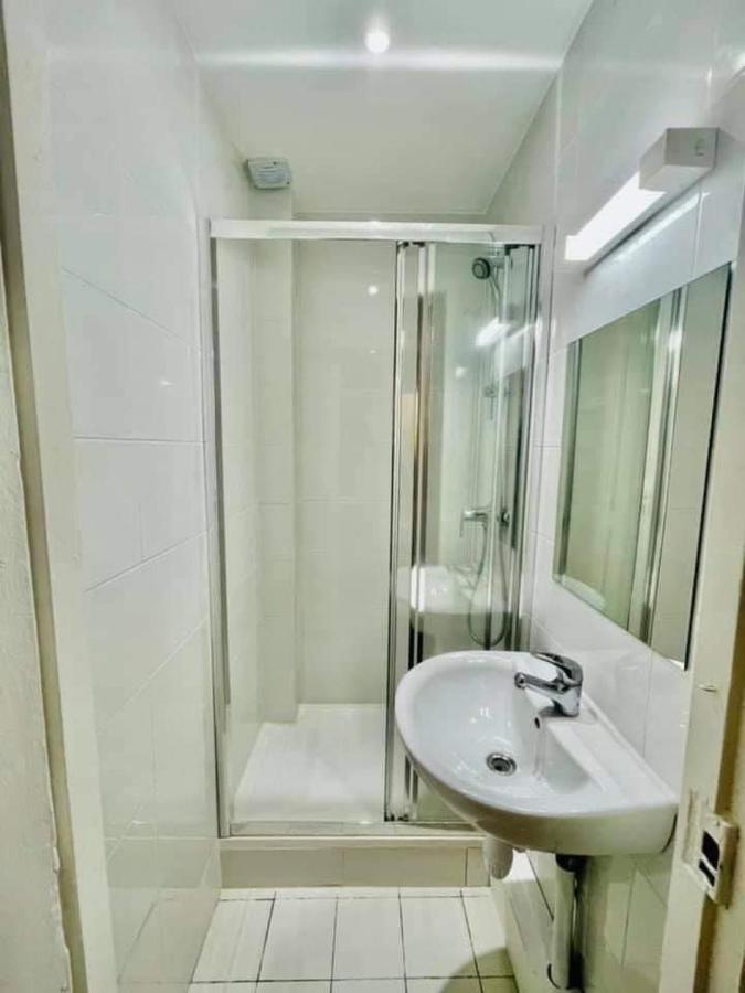 Room Private Next To Train B 100Meter, Easy Go To Centre Ville, Not Whole Appartement Cachan Extérieur photo